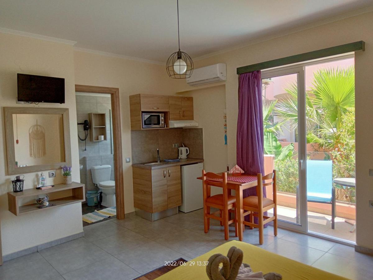 Callista Sea View Or Garden Kíssamos Екстериор снимка