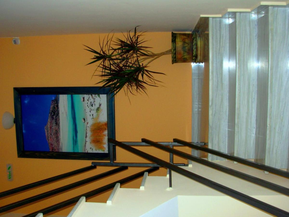 Callista Sea View Or Garden Kíssamos Екстериор снимка