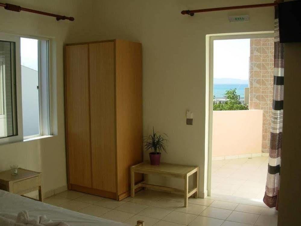 Callista Sea View Or Garden Kíssamos Екстериор снимка